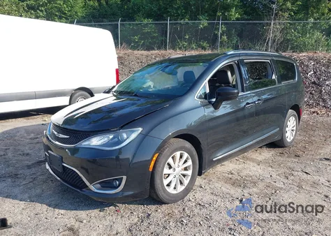 2019 Chrysler Pacifica Touring L из США, поврежденный, VIN 2C4RC1BG3KR665370